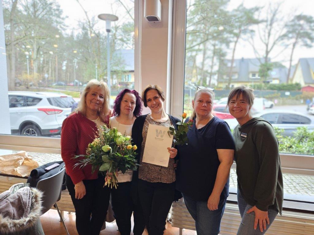 Frau Esser Pflegefachfrau Examen